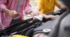 Quanto costa il cambio dell'olio dell'auto? Quanto costa il cambio dell'olio dell'auto?