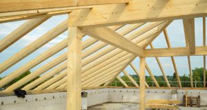 Quanto costa costruire dei tetti in legno? Quanto costa costruire dei tetti in legno?